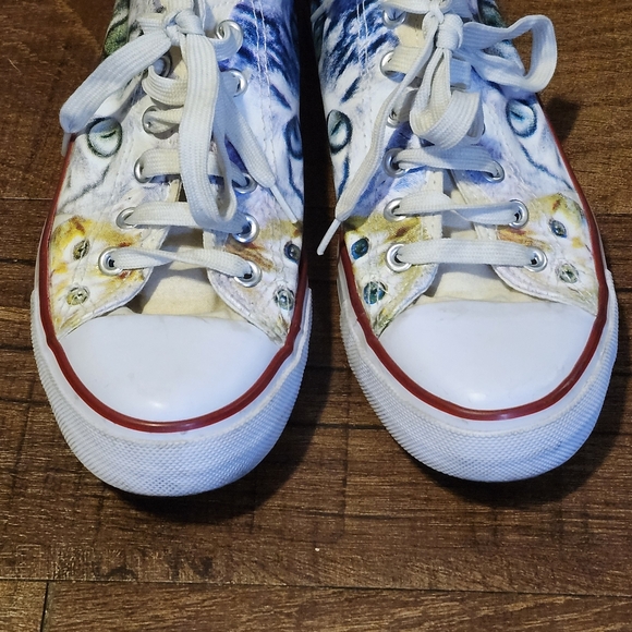 Hot Topic Multicolor Cat Print Sneakers - Picture 2 of 7
